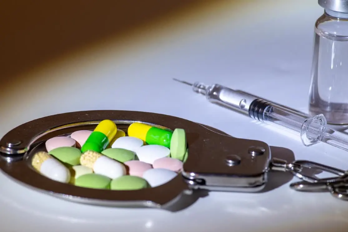 “吸毒记录封存”为何有如此大争议？怎么促进共识？(图1)