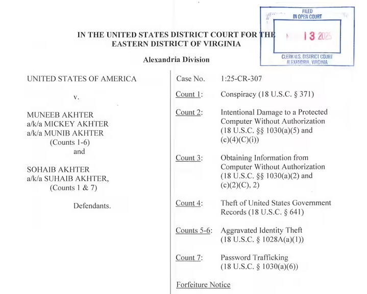 美国两兄弟因被裁怒删 96 个政府数据库,转头问 AI“怎么清日志”(图1) 美国两兄弟因被裁怒删 96 个政府数据库,转头问 AI“怎么清日志”(图1)