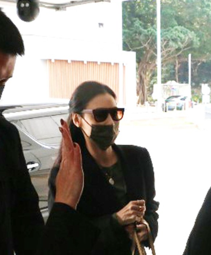 张柏芝太惨了！遭前经纪人伪造合同，诈骗千万片酬，还被威胁不听话就抹黑你(图5)