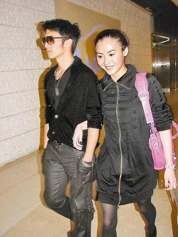 谢霆锋也没想到，爱了20年的王菲，到头来能让她开心的另有其人？(图12)