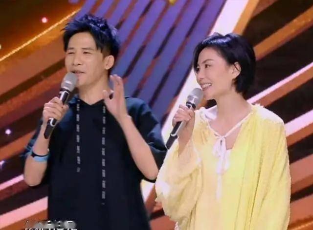 谢霆锋也没想到，爱了20年的王菲，到头来能让她开心的另有其人？(图26)