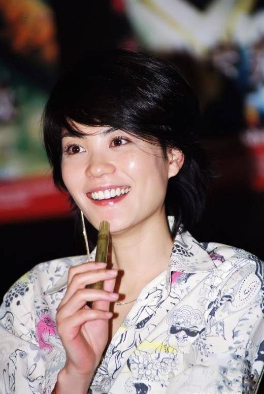 谢霆锋也没想到，爱了20年的王菲，到头来能让她开心的另有其人？(图38)