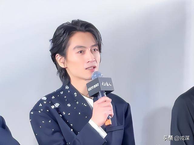 离婚九个月后，陈晓现状曝光，孙俪一句话让网友暖心！(图1)