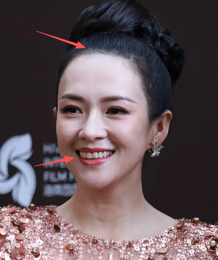 章子怡被吐槽拜高踩低！主动和卡梅隆热聊，对孙俪邓超略显冷淡(图5)