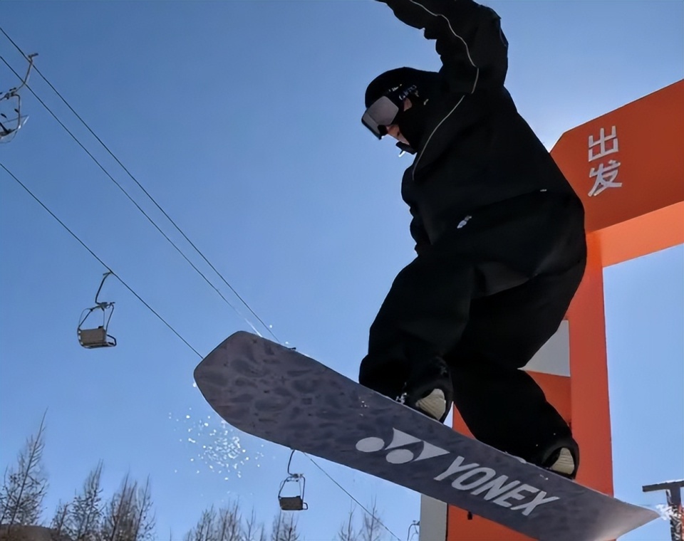 和王菲复合11年，谢霆锋坦言不婚的原因，担心的事还是发生了(图21)