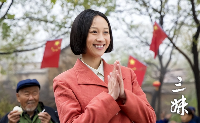 她不愿接受“潜规则”，42岁仍单身，演50多部戏虽火但未出圈(图5)