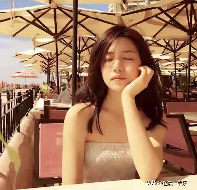 陈妍希霸榜热搜，撕开陈晓“强撑体面”的最后一层遮羞布(图9)