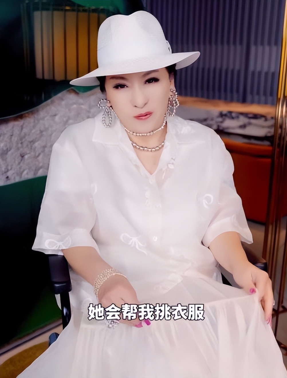 向太也没想到，自己千辛万苦给向佐找的媳妇，竟狠狠“拿捏”了她(图6)