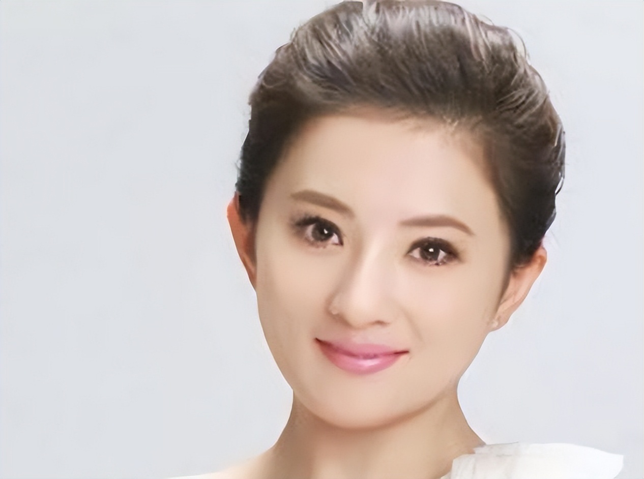 没想到，44岁仍选择不婚不育的金铭，早已走上了另一条大道(图3)