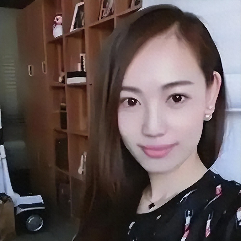 马蓉离婚7年现状揭露：父亲劝她再婚寻归宿