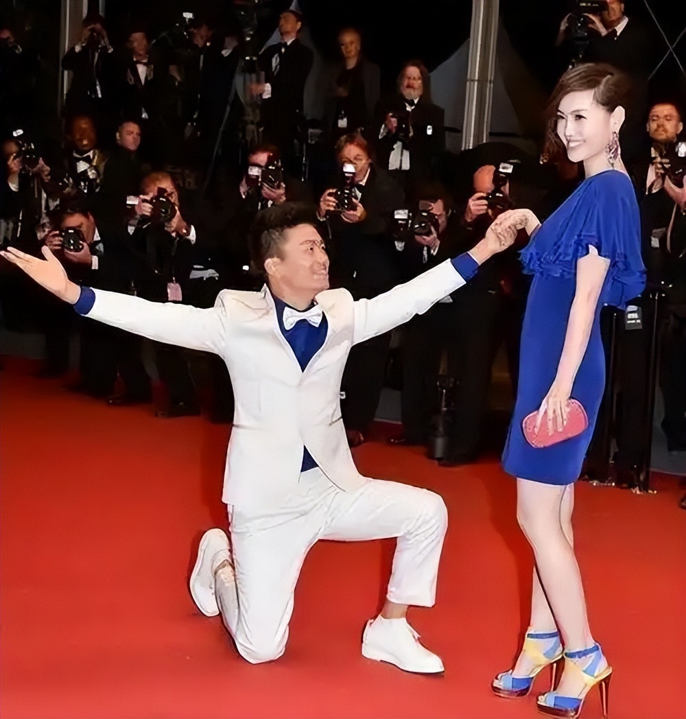 马蓉离婚7年现状揭露：父亲劝她再婚寻归宿，现生活反差令人意外(图10)