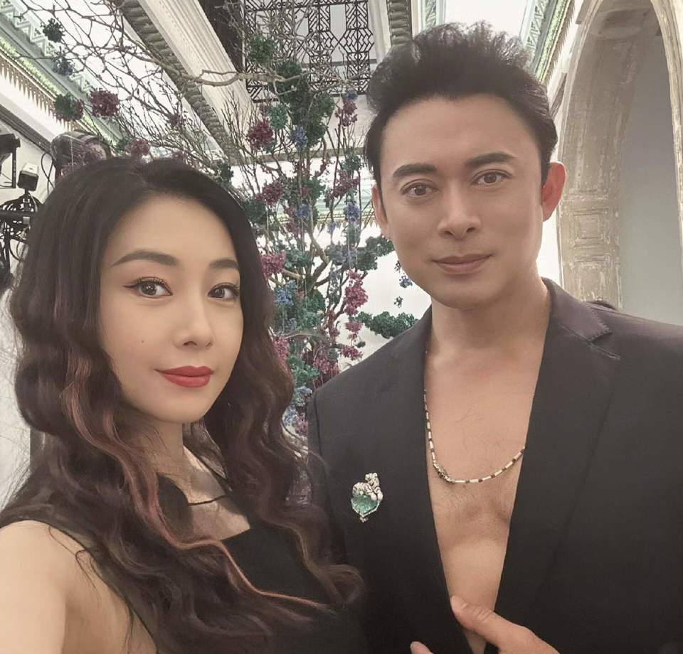 香港知名女星复出拍剧,患抑郁症情绪波动大,多次和老公传离婚(图6) 香港知名女星复出拍剧,患抑郁症情绪波动大,多次和老公传离婚(图6)