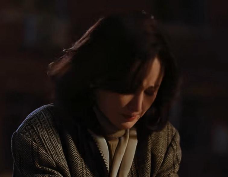 44岁张歆艺这一哭,在全网火了,网友:蒋欣的评价终于有人信了(图10) 44岁张歆艺这一哭,在全网火了,网友:蒋欣的评价终于有人信了(图10)