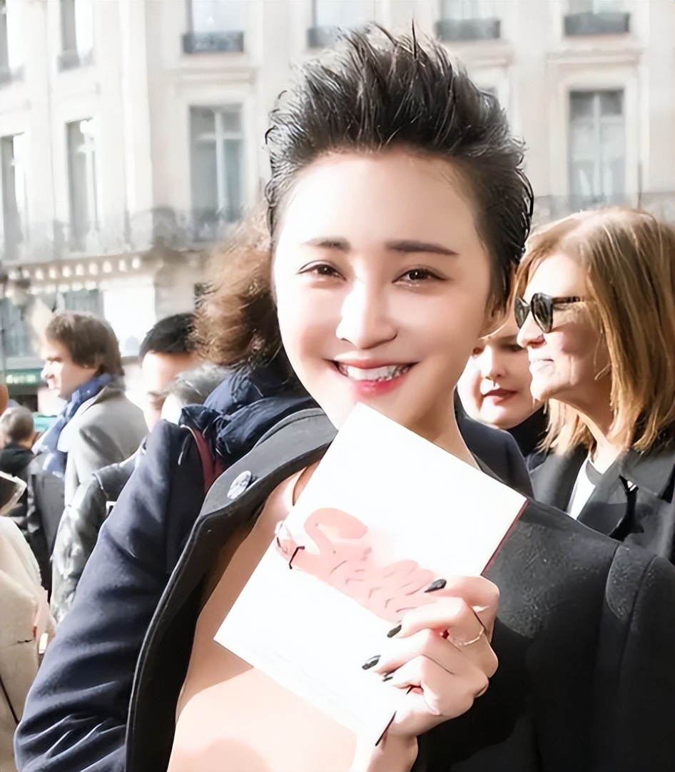 44岁张歆艺这一哭,在全网火了,网友:蒋欣的评价终于有人信了(图25) 44岁张歆艺这一哭,在全网火了,网友:蒋欣的评价终于有人信了(图25)