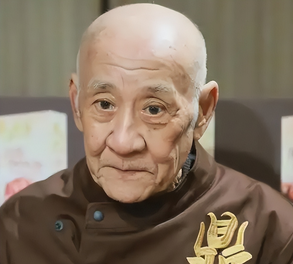 同人不同命!64岁黄日华官宣退圈,79岁李家鼎暴瘦18斤却不肯退休(图26) 同人不同命!64岁黄日华官宣退圈,79岁李家鼎暴瘦18斤却不肯退休(图26)