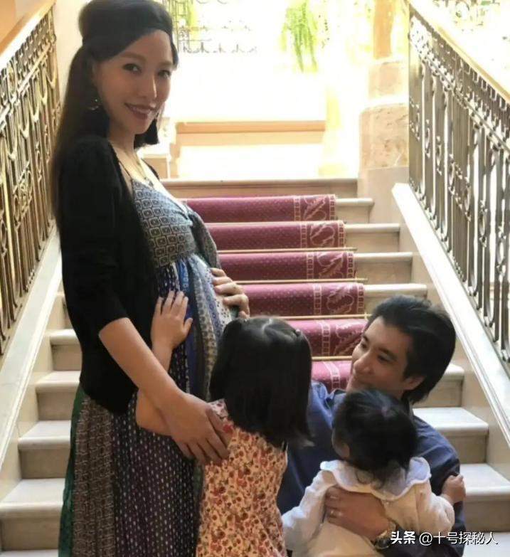 王力宏仨子女令人担忧,大女儿11岁疑还未上学,李靓蕾精神变化大(图22) 王力宏仨子女令人担忧,大女儿11岁疑还未上学,李靓蕾精神变化大(图22)