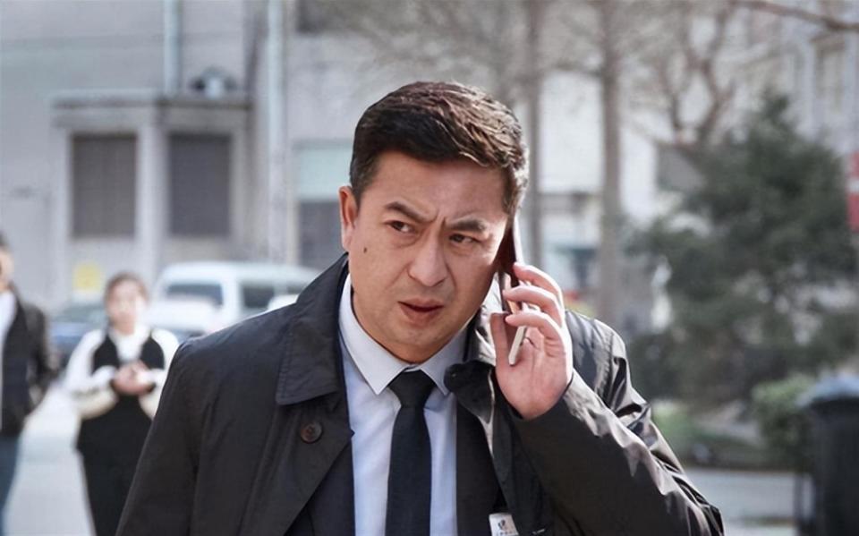 钱再多有什么用!55岁身患“不死癌症”的张嘉益,给中年人提了个醒(图5) 钱再多有什么用!55岁身患“不死癌症”的张嘉益,给中年人提了个醒(图5)