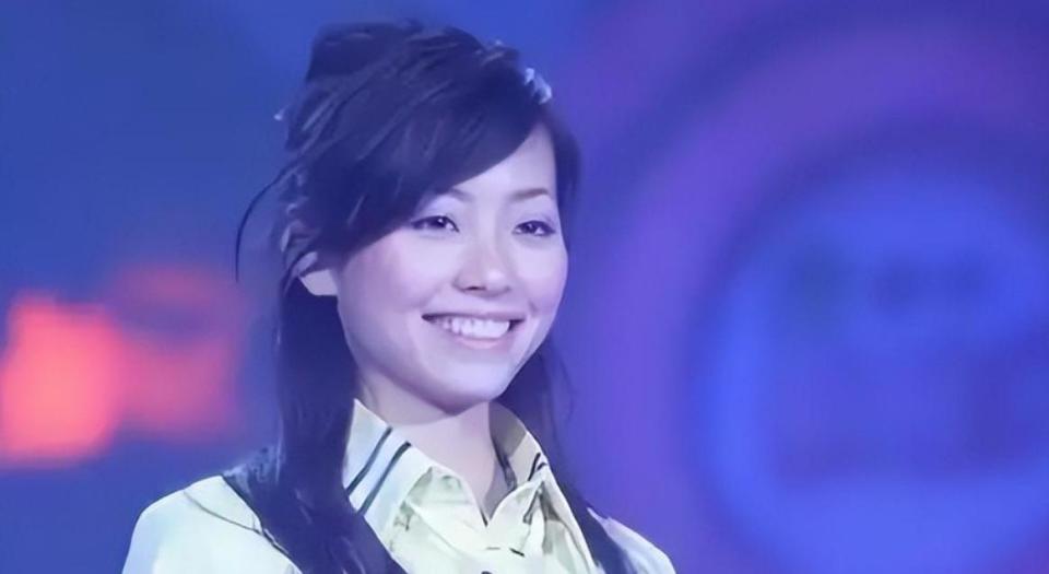 净身出户7年后,完美翻身的张靓颖,“独吞”6亿的前夫拉开差距(图5) 净身出户7年后,完美翻身的张靓颖,“独吞”6亿的前夫拉开差距(图5)