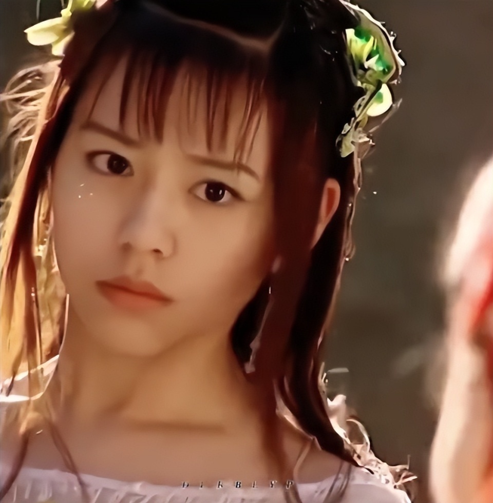 41岁女星官宣怀孕,曾出演《倩女幽魂》,老公长相被嘲不像好人(图4) 41岁女星官宣怀孕,曾出演《倩女幽魂》,老公长相被嘲不像好人(图4)