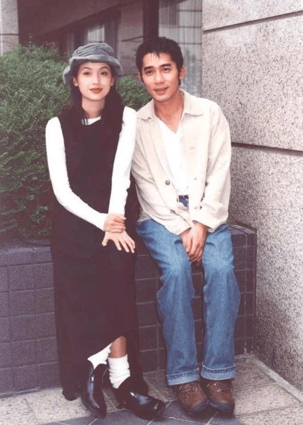 香港一代玉女,拒绝刘德华求婚后,被家暴12年,她如今还好吗?(图2) 香港一代玉女,拒绝刘德华求婚后,被家暴12年,她如今还好吗?(图2)