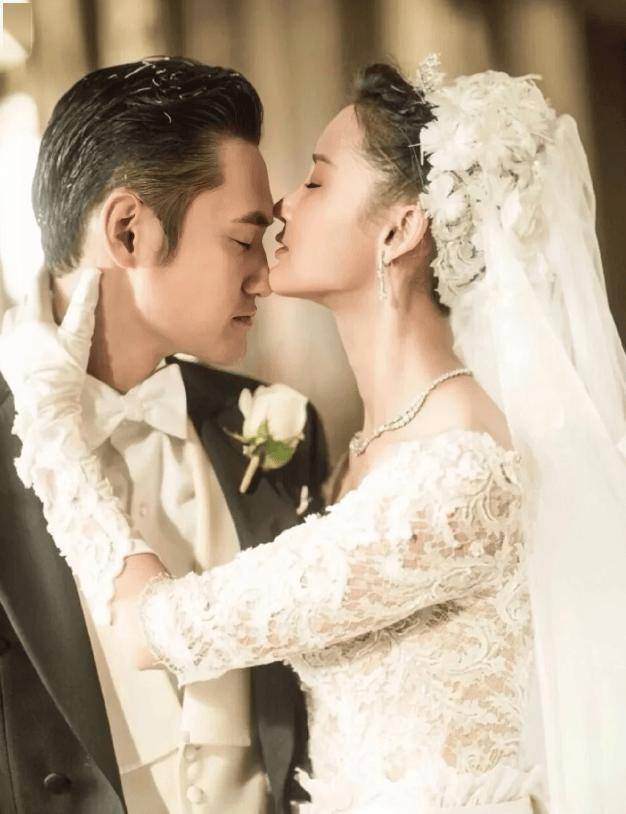 恋上已婚男，闪婚闪离，35岁嫁初婚老公，44岁的她新剧一秒圈粉！(图11)