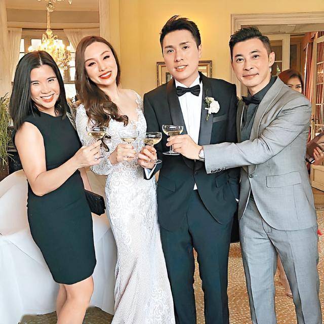 38岁华姐冠军朱璇罕露面，状态仍惊艳，淡出幕前嫁富二代已育两子(图8)