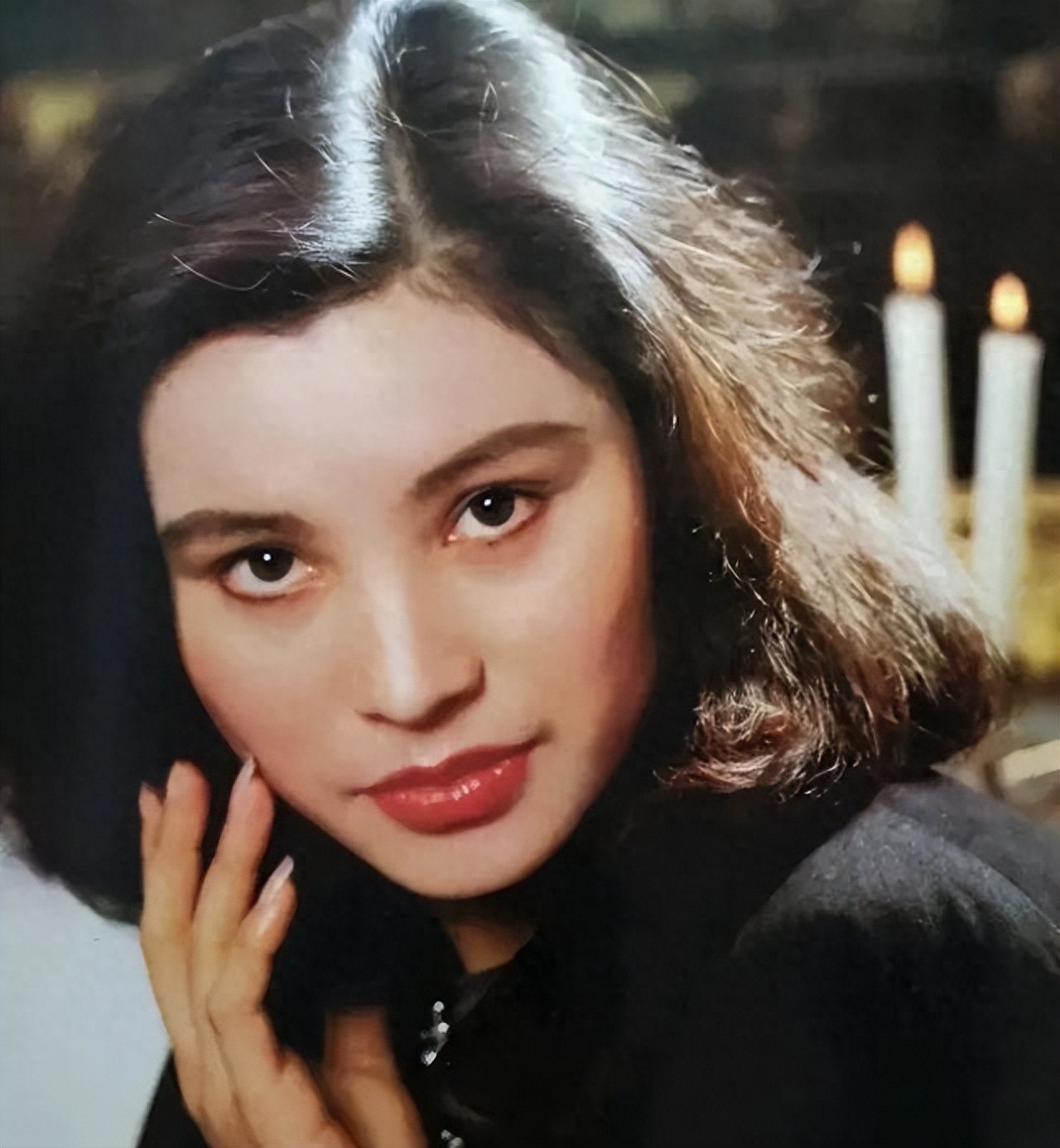 62岁张晓敏现状：定居加拿大，事业有成儿女双全，模样大变认不出(图1)