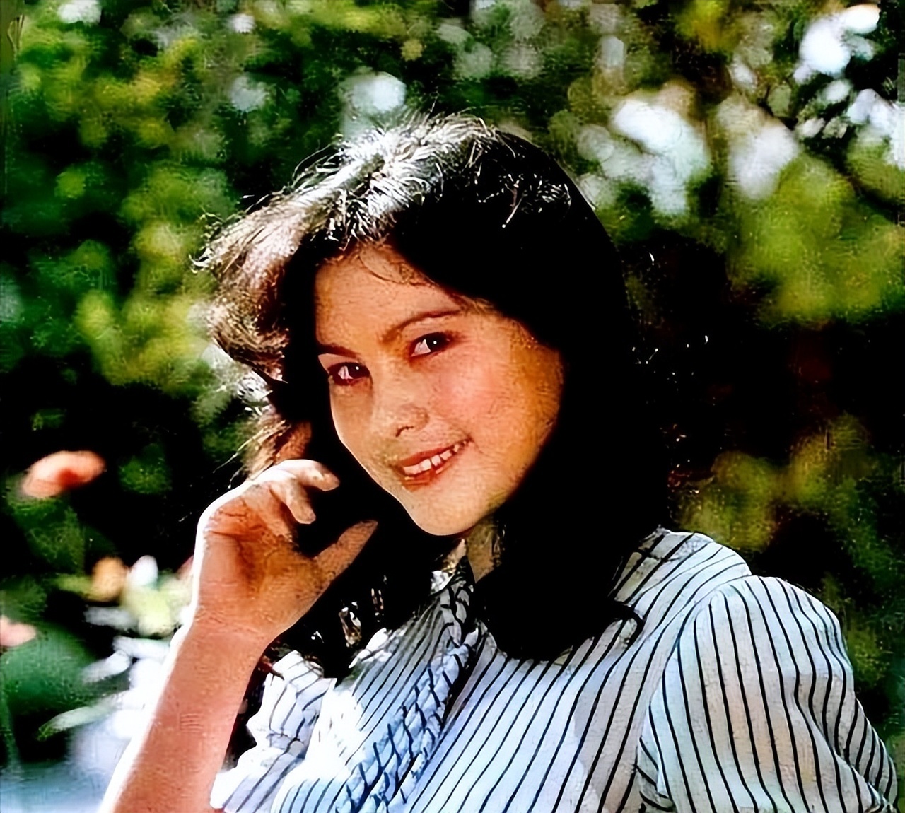 62岁张晓敏现状：定居加拿大，事业有成儿女双全，模样大变认不出(图4)