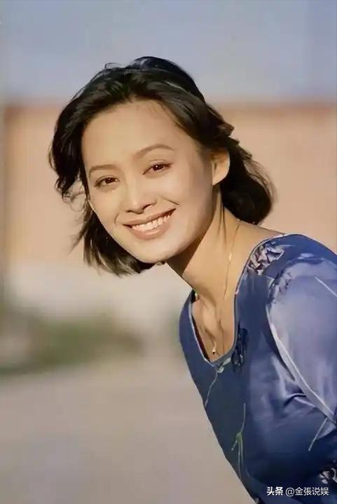 看破不说破！骂张柏芝三胎全是赔钱货，向太出手曝宁静嫁老外内幕(图6)