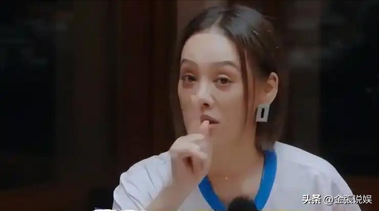 看破不说破！骂张柏芝三胎全是赔钱货，向太出手曝宁静嫁老外内幕(图20)