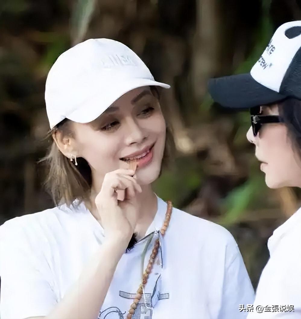 看破不说破！骂张柏芝三胎全是赔钱货，向太出手曝宁静嫁老外内幕(图35)