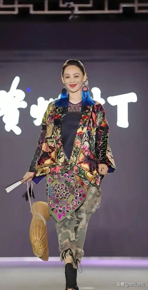 看破不说破！骂张柏芝三胎全是赔钱货，向太出手曝宁静嫁老外内幕(图39)