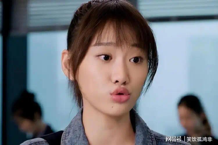 长得丑、演戏烂!爹妈“强捧都不红”都4位星二代,别霍霍观众了(图12) 长得丑、演戏烂!爹妈“强捧都不红”都4位星二代,别霍霍观众了(图12)