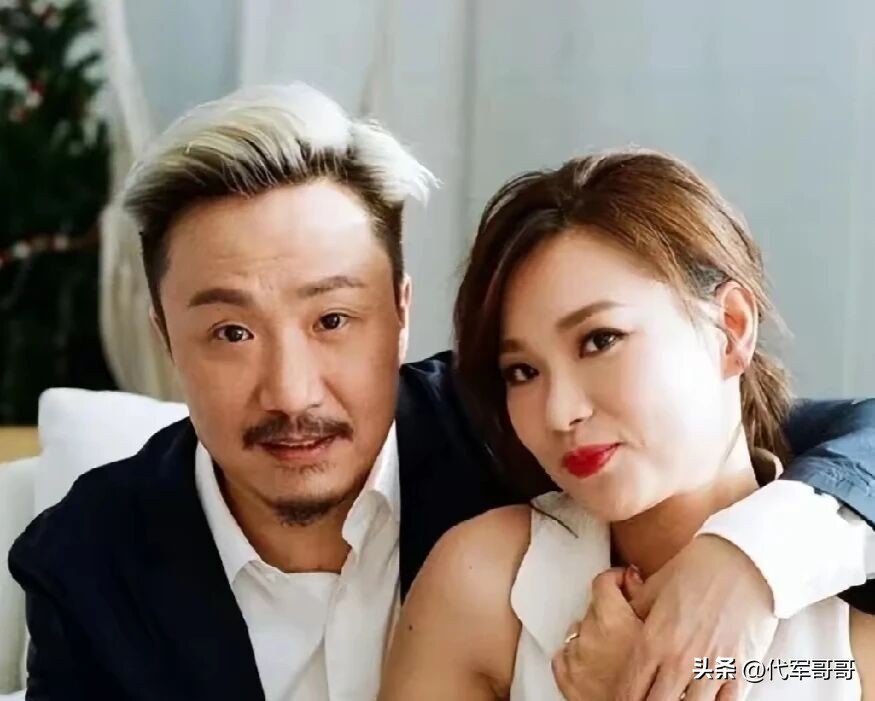 盘点2025年官宣离婚的10对明星夫妻，看看哪对最让人惋惜？(图4)