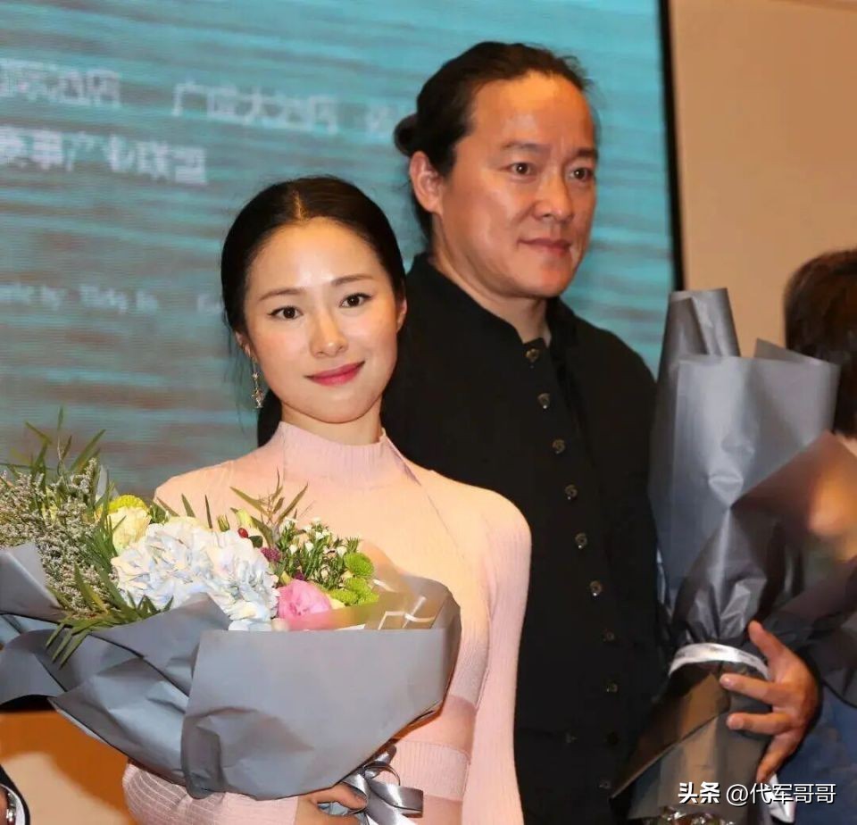 盘点2025年官宣离婚的10对明星夫妻，看看哪对最让人惋惜？(图9)