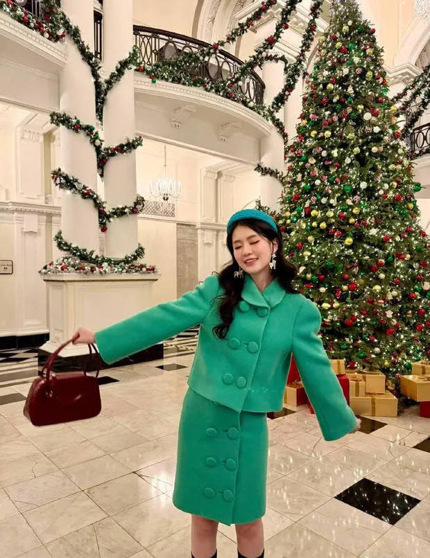 乔欣红绿撞色穿搭贵气千金范十足(图3)