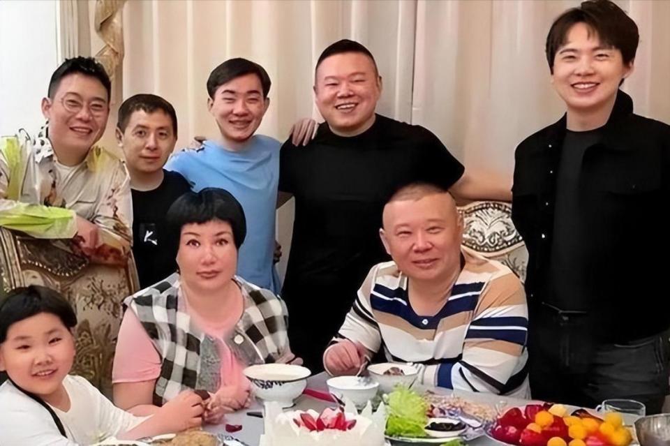 真心善还是假好人？王惠变动德云社职务，难怪郭麒麟会拒成接班人(图11)