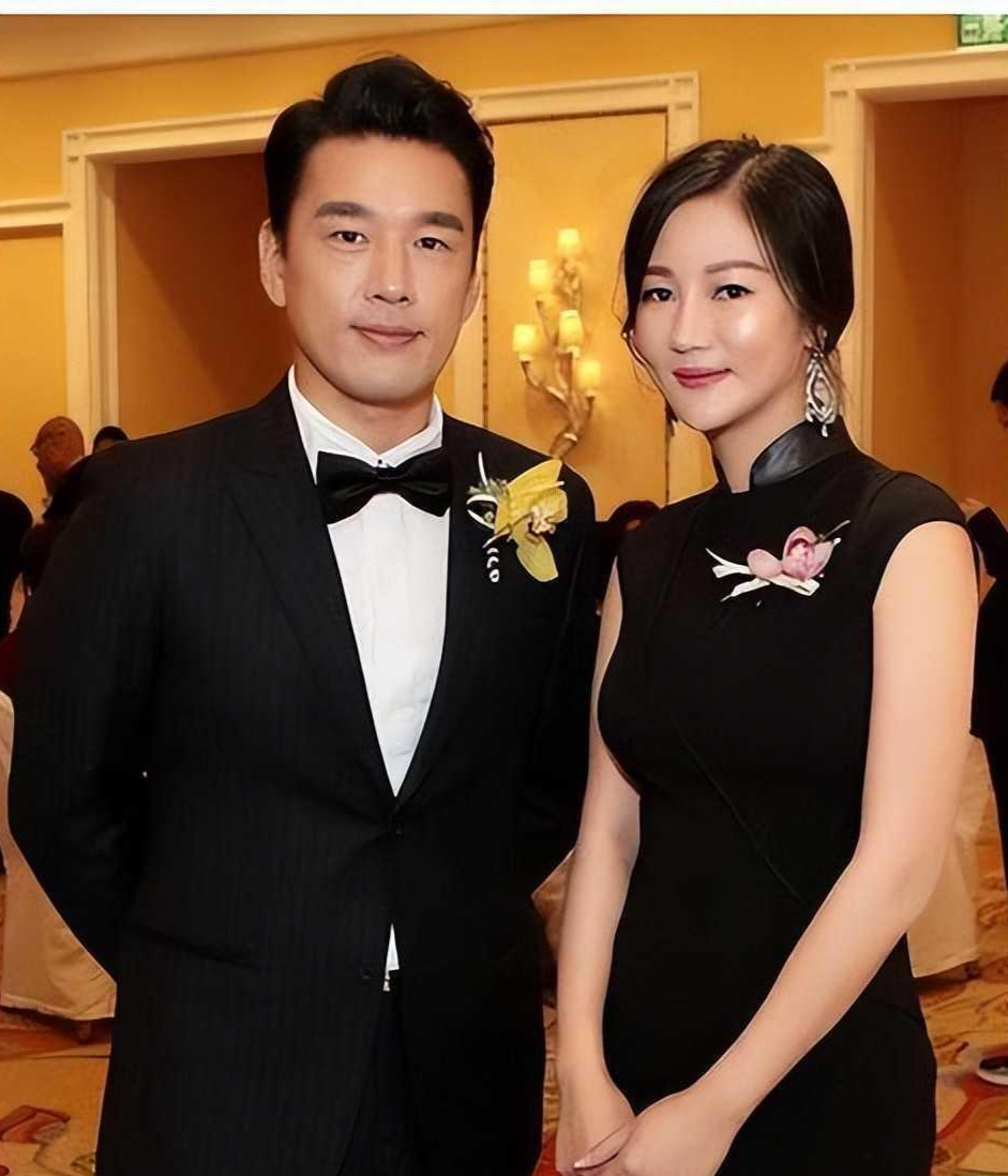 原来王耀庆的妻子是她，怪得不演啥都能火，真是娶一个贤妻旺三代(图3)
