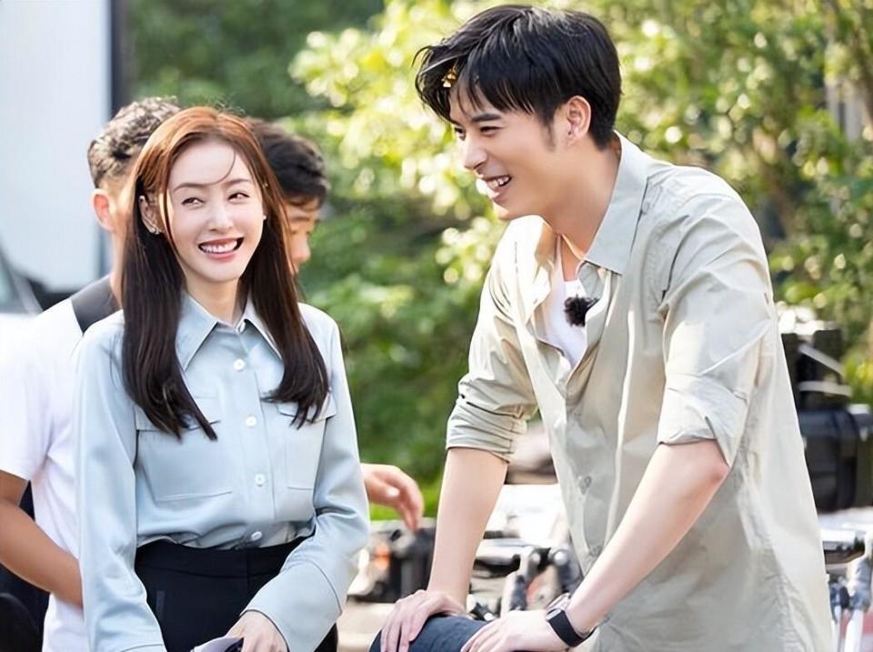 徐开骋被曝新恋情，旧账未平又惹全网争议，