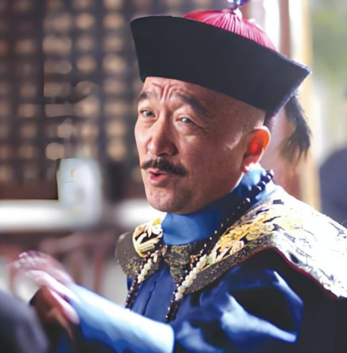 李保田54岁儿子耳钉蓄胡大花臂，被质疑叛逆不孝，他直言：碍不着你们(图5)