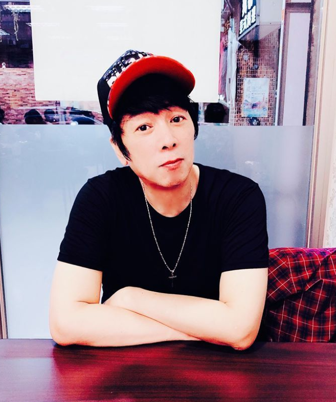 66岁知名主持人家中猝逝！终身未婚遗产留给干儿子，曾与小S合作(图4)