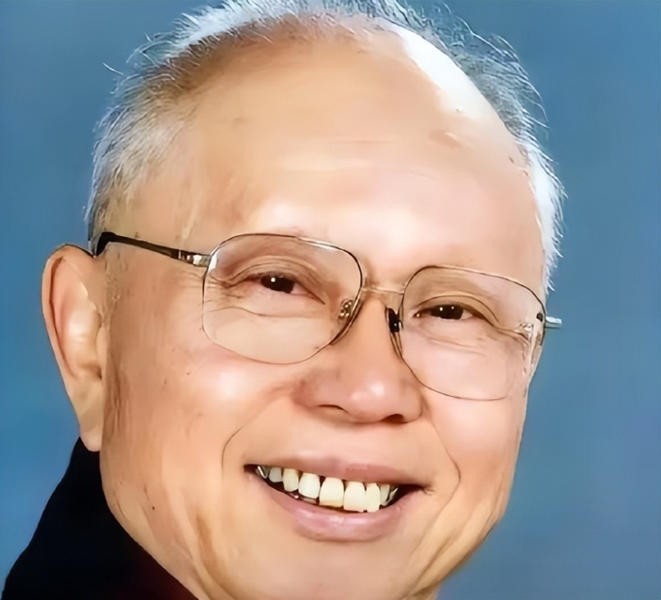 著名作曲家病逝！作品家喻户晓，4月份最后露面在家中，客厅又小又窄(图4)