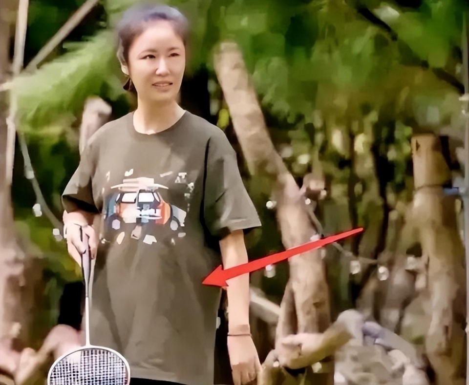 高圆圆断崖式衰老？惊艳四方的“白月光”，也逃不开岁月这把刀(图20)