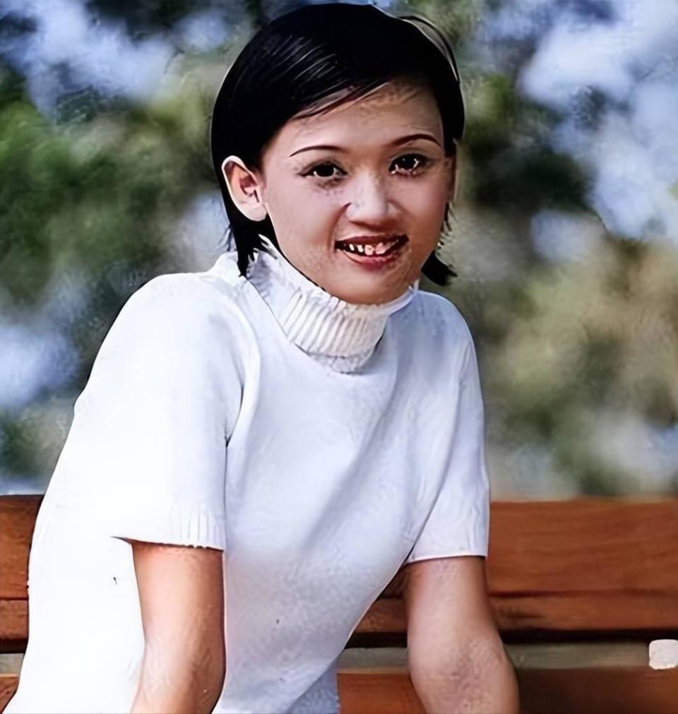 高圆圆断崖式衰老？惊艳四方的“白月光”，也逃不开岁月这把刀(图21)