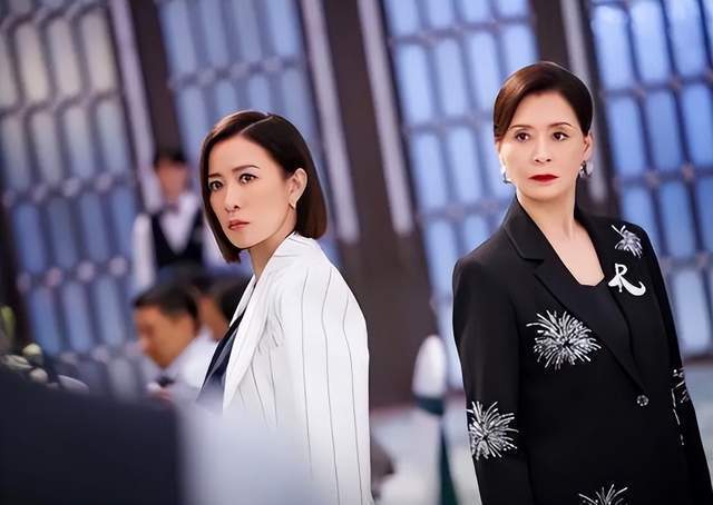 60岁女星夏文汐自曝虽生3个女儿，但自己从未结婚(图4)