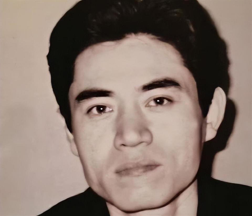 69岁陈宝国现状曝光！表面风光背后心酸，早已沦落到无戏可拍(图2)