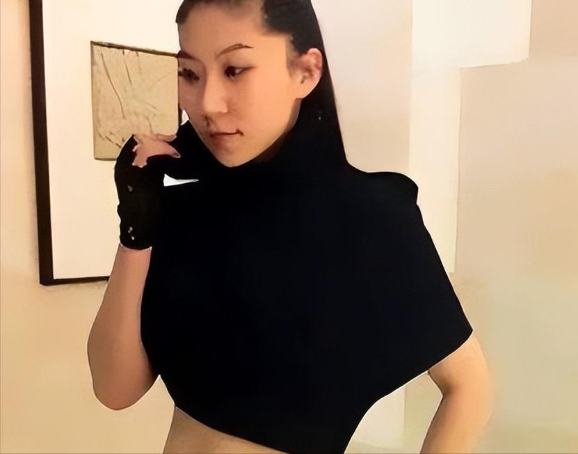 和谢贤分手7年，coco自曝私密事，身材发福走样，腰宽脸胖认不出(图8)