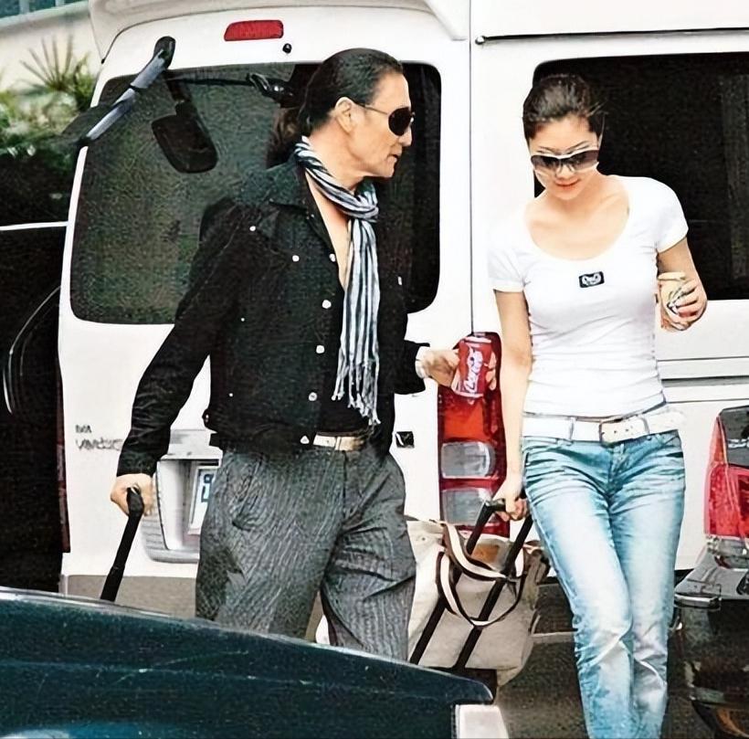 和谢贤分手7年，coco自曝私密事，身材发福走样，腰宽脸胖认不出(图13)