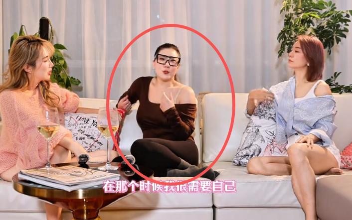 和谢贤分手7年，coco自曝私密事，身材发福走样，腰宽脸胖认不出(图17)