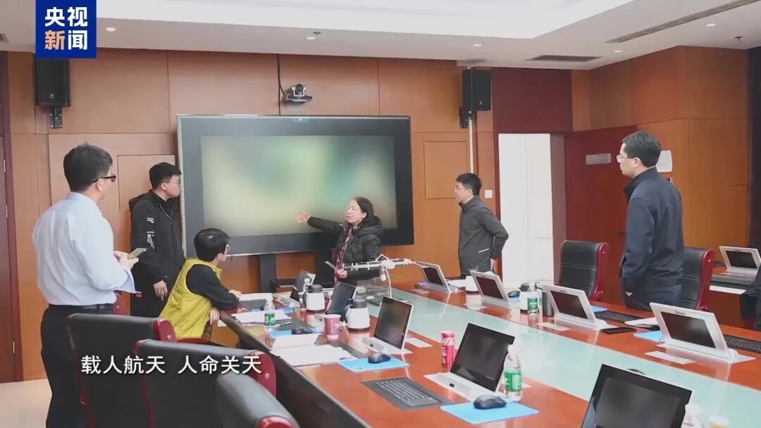 首度披露:中国载人航天首次应急发射经历了什么(图6) 首度披露:中国载人航天首次应急发射经历了什么(图6)